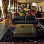 Borneo Vista Suites Hotel